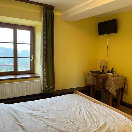 Logis Hotel & Restaurant - Les Vosges 3*