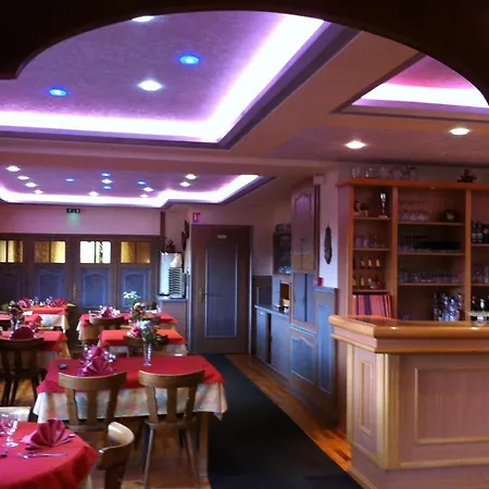 Logis Hotel & Restaurant - Les Vosges Hotel 3*